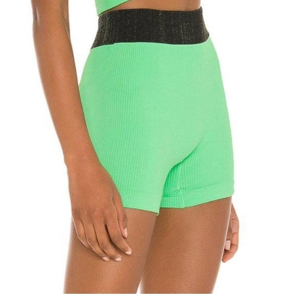 FP Movement Free People Fresh Cut Green Athletic Ribbed Shorts Size XS/S - Picture 12 of 13